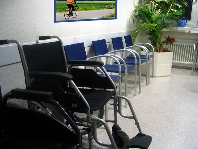 車椅子の写真